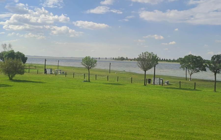  Bedroom Property for Sale in Oranjeville Free State